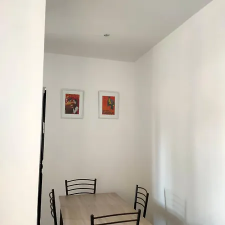 Bilocale Metro 4 - Linate Airport E Duomo 10 Min Appartement
