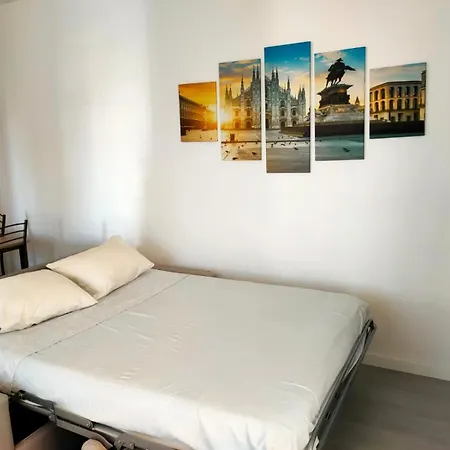Bilocale Metro 4 - Linate Airport E Duomo 10 Min Appartement Milan
