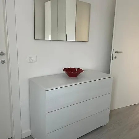 Appartement Bilocale Metro 4 - Linate Airport E Duomo 10 Min